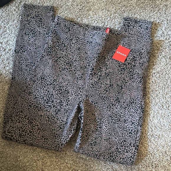 Spanx ankle length jean-ish leggings/ jeggings in large - Picture 2 of 4